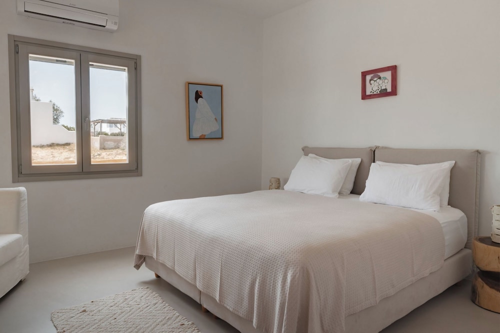 Siora of Paros Malatesta & Piccolo — 4-Star Luxury Hotel in Naousa, Greece