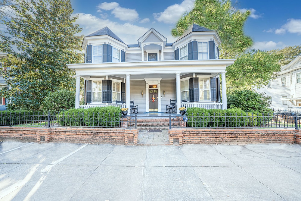 The Inn On North Jefferson — Milledgeville
