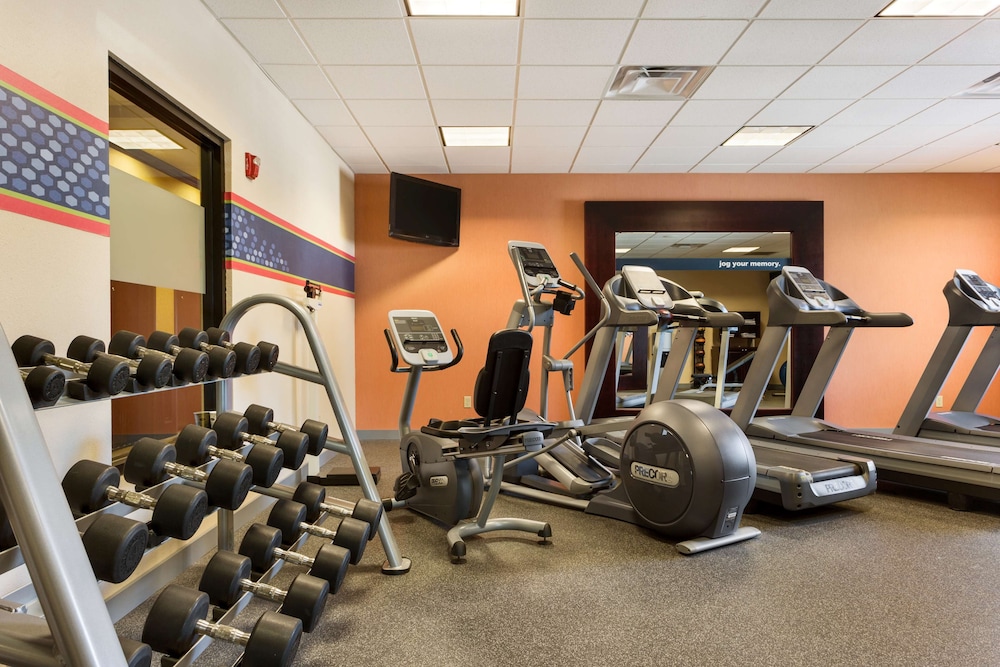 Hampton Inn & Suites Mission - photo 14