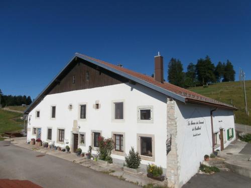B And B La Ferme De Pouillerel 6265426 — La Chaux De Fonds