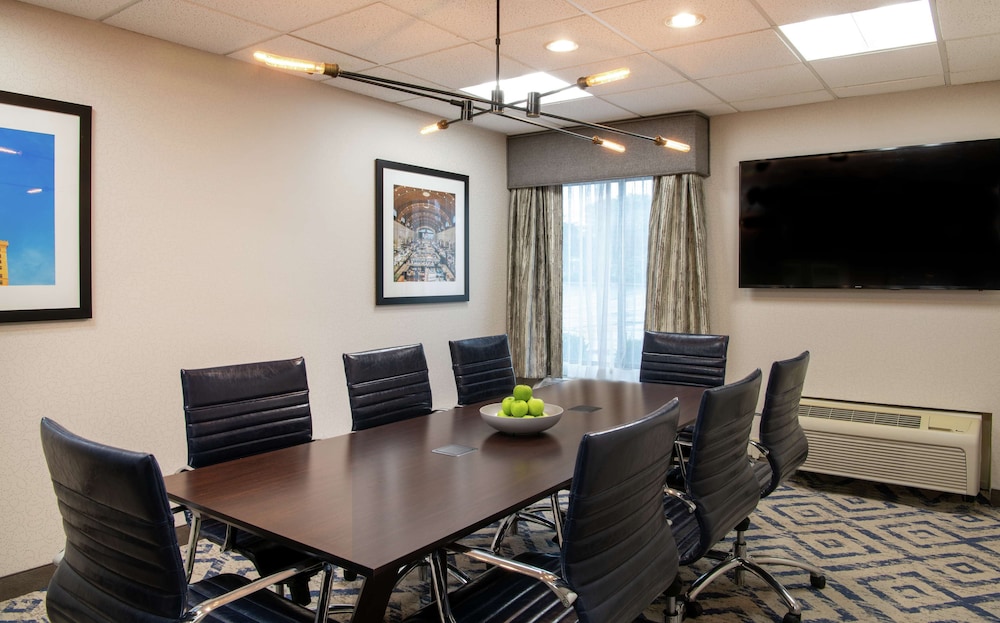 Hampton Inn Cleveland Solon - photo 46