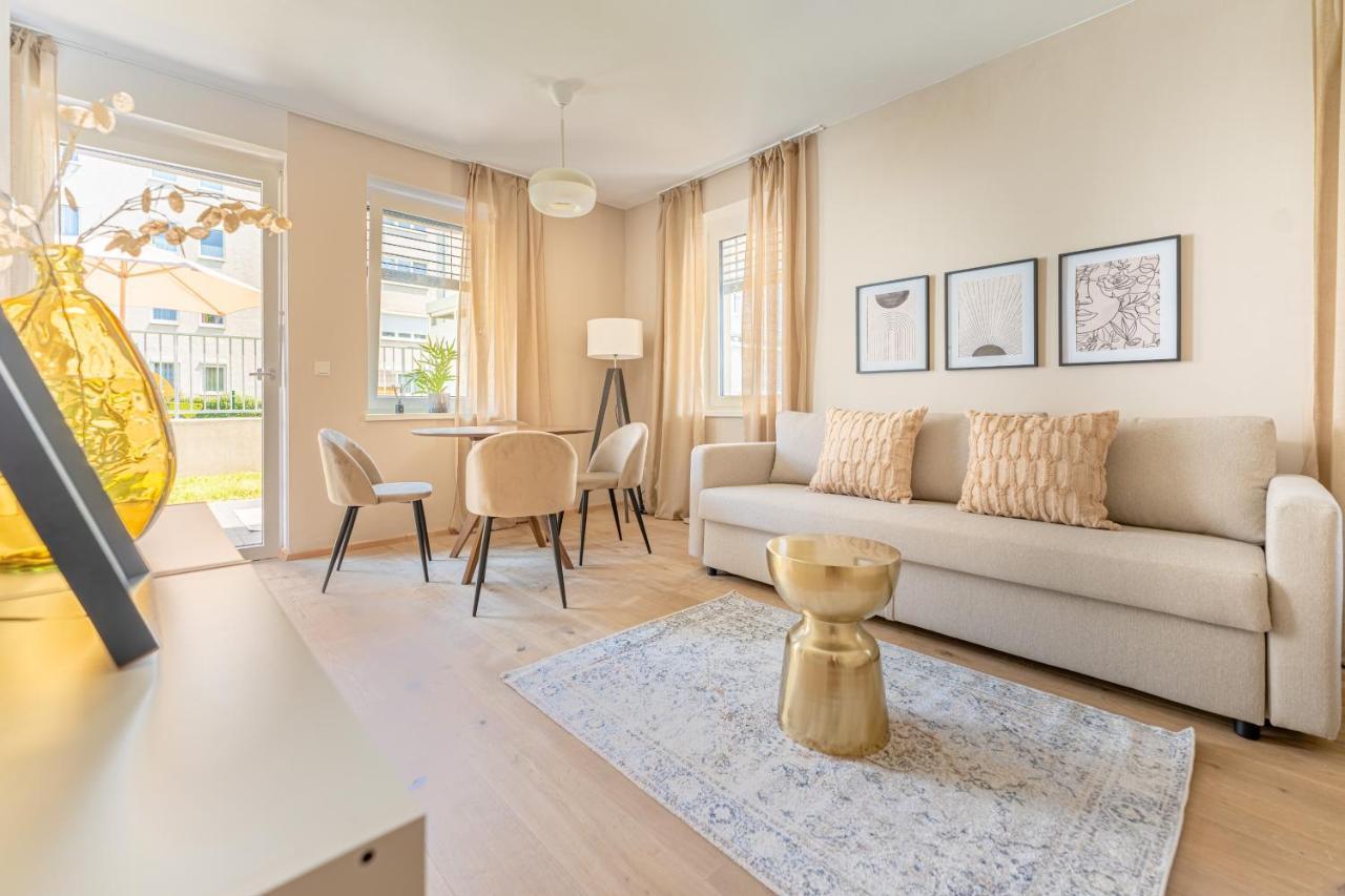 revLIVING Garden Suite am Steinertor — 4-Star Luxury Hotel in Krems An Der Donau, Austria