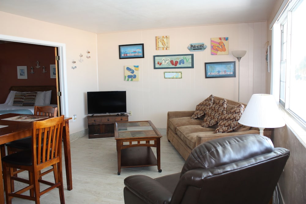 iBeach Resort - photo 8