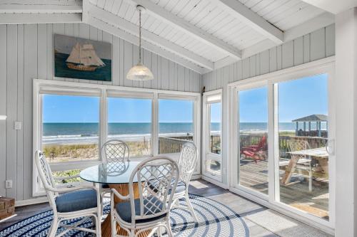 Brigantine by Oak Island Accommodations - photo 6
