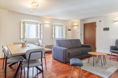 Ancien Bazar Apartement — 4-Star Luxury Hotel in Aosta, Italy