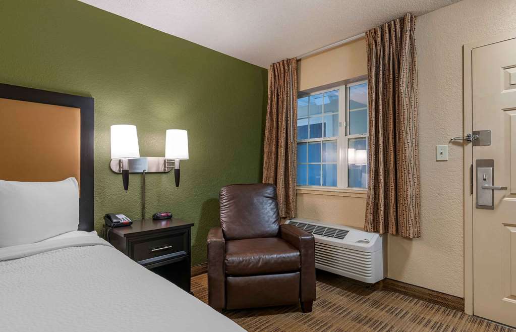 Extended Stay America Suites Lexington Nicholasville Road - photo 12