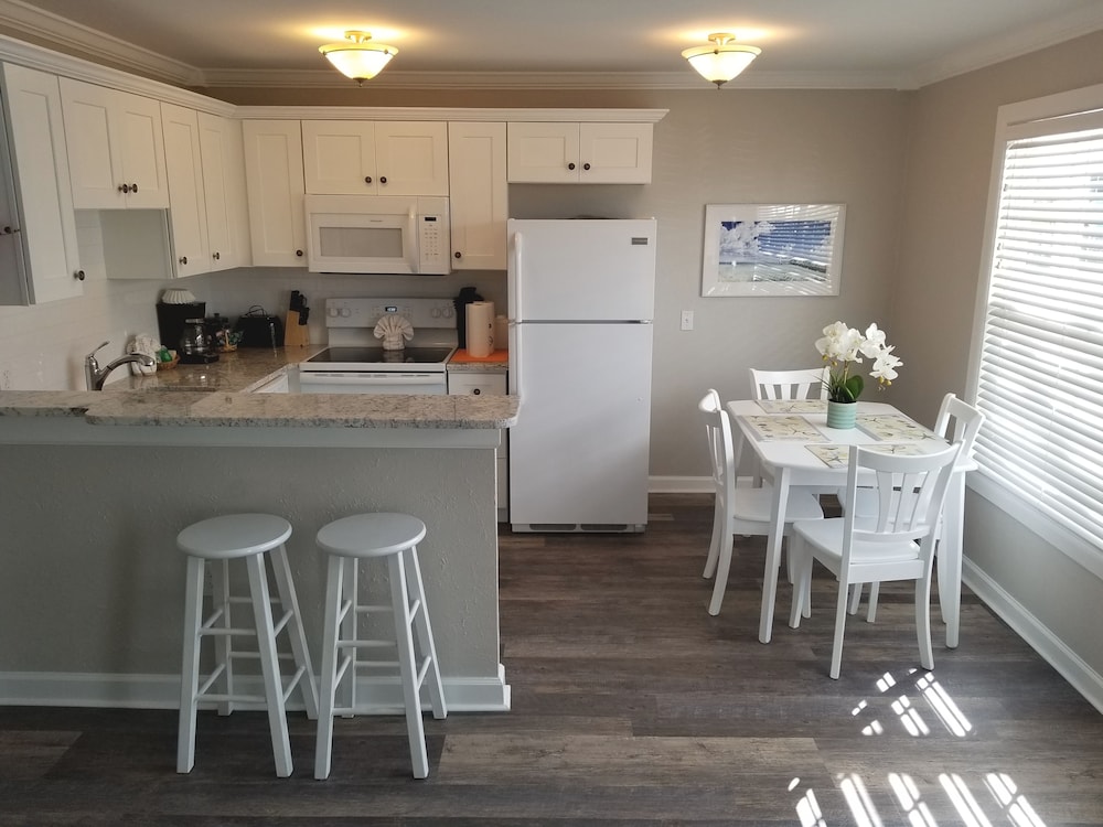 Tradewinds Beach Resort - photo 22