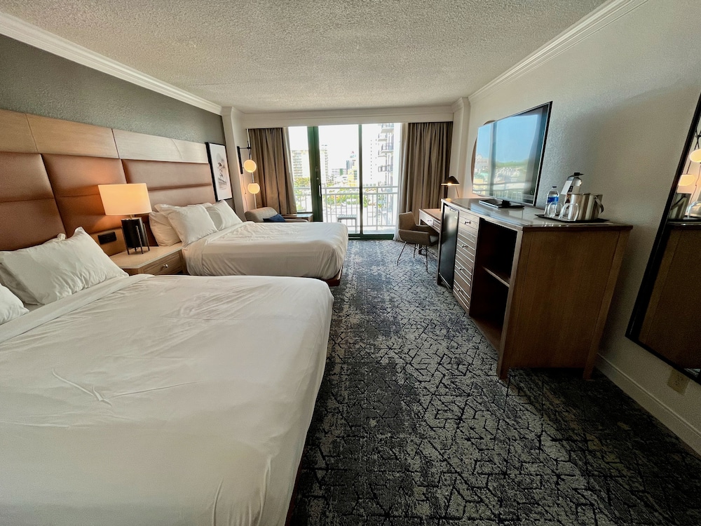 Sheraton Virginia Beach Oceanfront Hotel - photo 24