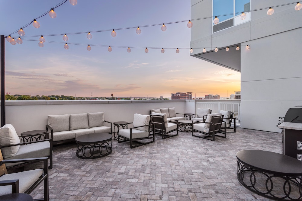 TownePlace Suites by Marriott Nashville Midtown - photo 54