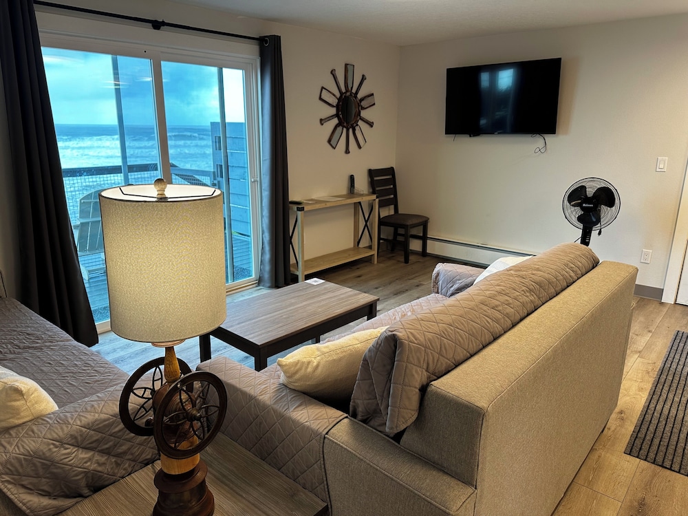 West Beach Suites - photo 65