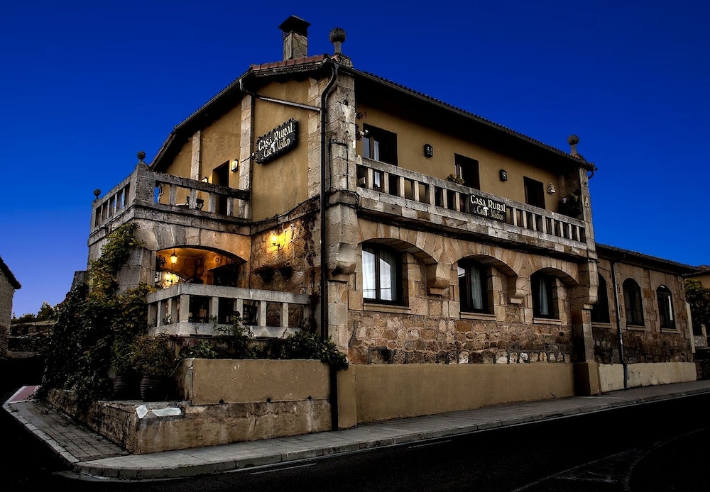 La Casa del Médico — 4-Star Luxury Hotel in Hontoria Del Pinar, Spain