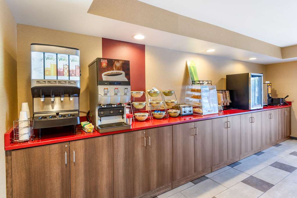 Quality Inn Falconer Jamestown - photo 31