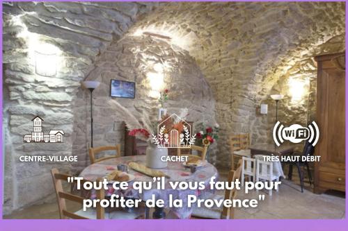 La Mauricette Free Parking & Cancellation Wifi in Pelissanne, France