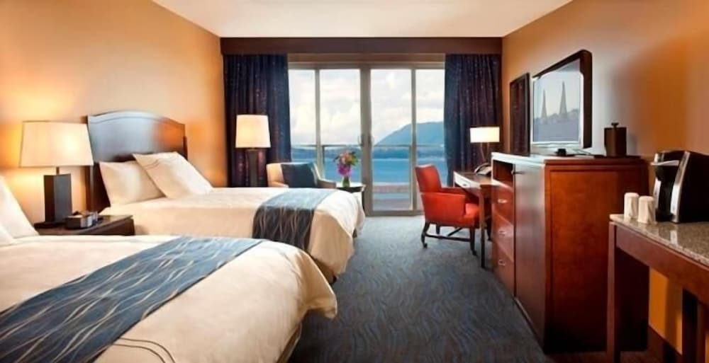 Swinomish Casino & Lodge - photo 15