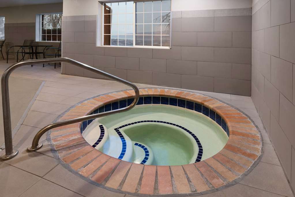 La Quinta Inn & Suites by Wyndham North Orem - photo 8