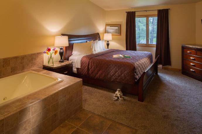 Dells Retreat At Tamarack & Mirror Lake Resort - photo 4