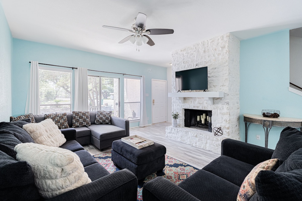 Horseshoe Bay Townhome w Water Access — hotel in Horseshoe Bay