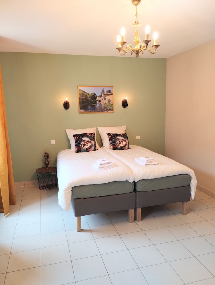 Le Scorpion - carbon neutral hotel in Brioude