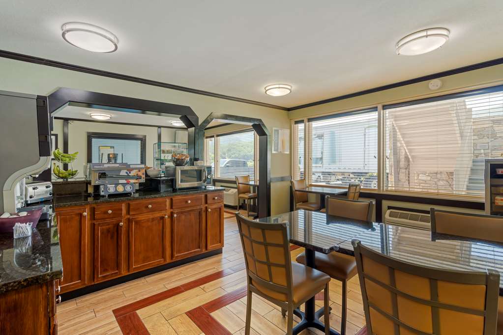 Best Western Smoky Mountain Inn - photo 30
