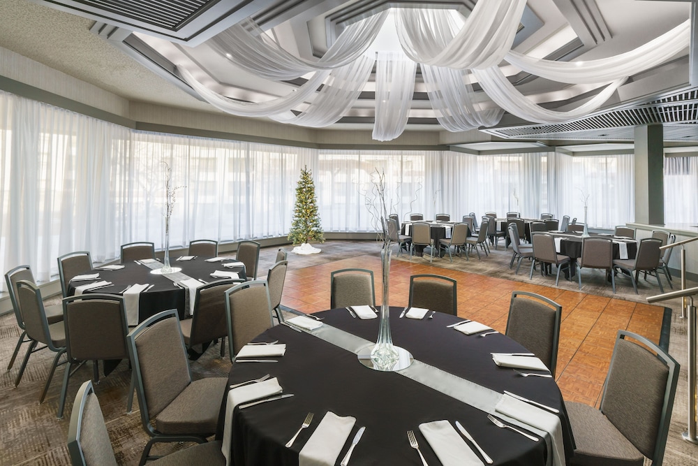 DoubleTree by Hilton Colorado Springs - photo 78