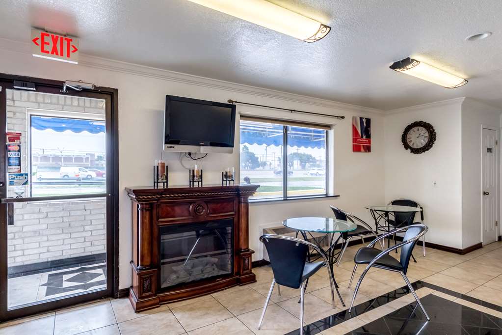 Motel 6 San Antonio Tx Frost Bank Center - photo 28