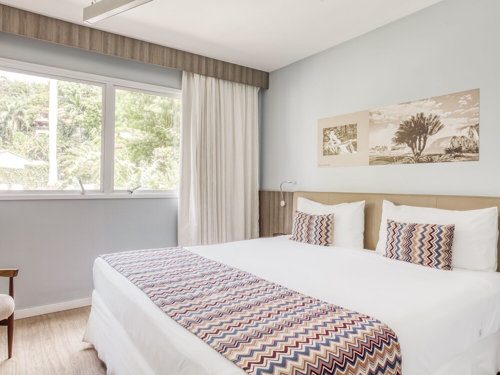 CHA Pampulha Design Hotel — 4-Star Luxury Hotel in Belo Horizonte, Brasil