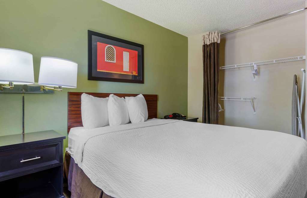 Extended Stay America Suites Phoenix Airport - photo 7