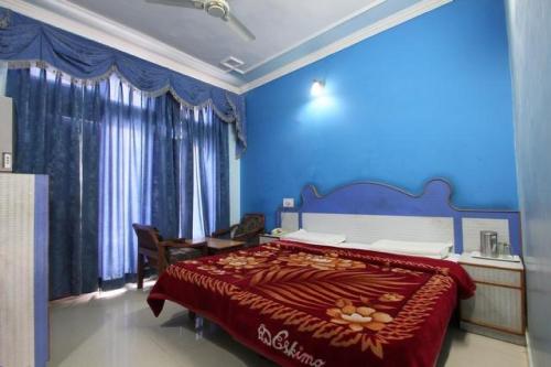 Hotel Sunrise - carbon neutral hotel in Katra