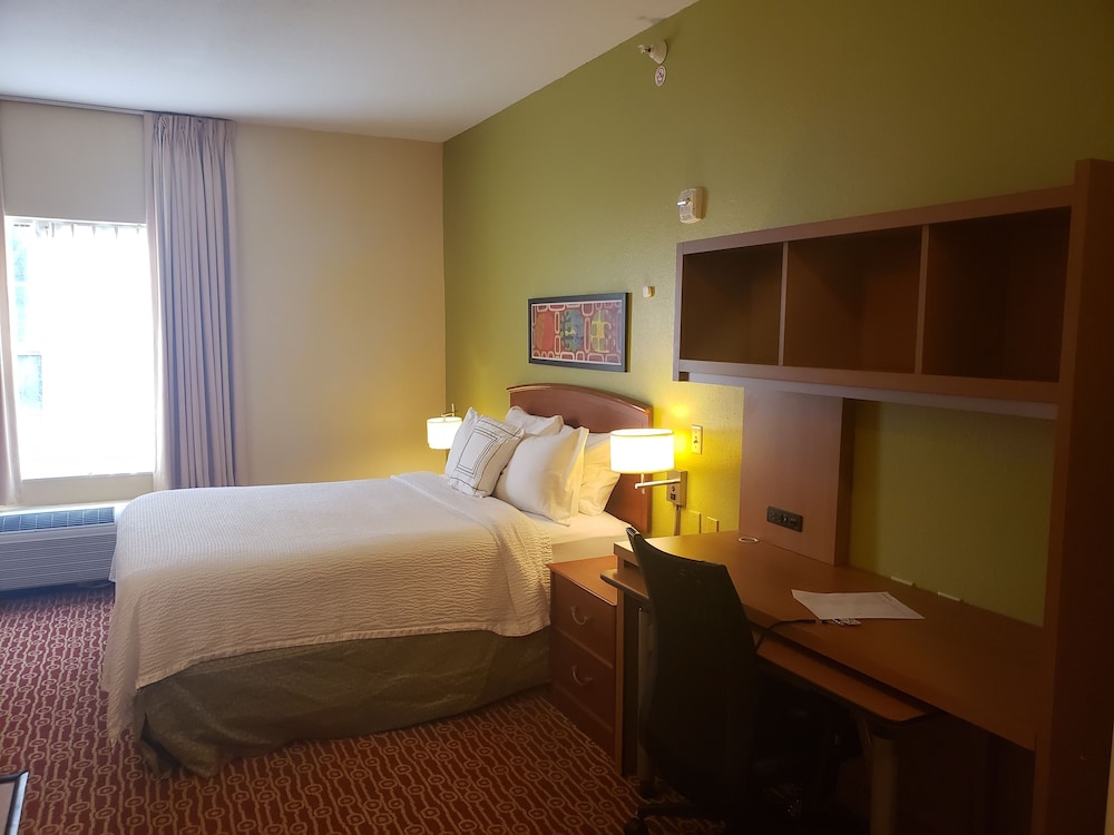 Hawthorn Extended Stay by Wyndham Cincinnati NE Mason - photo 8