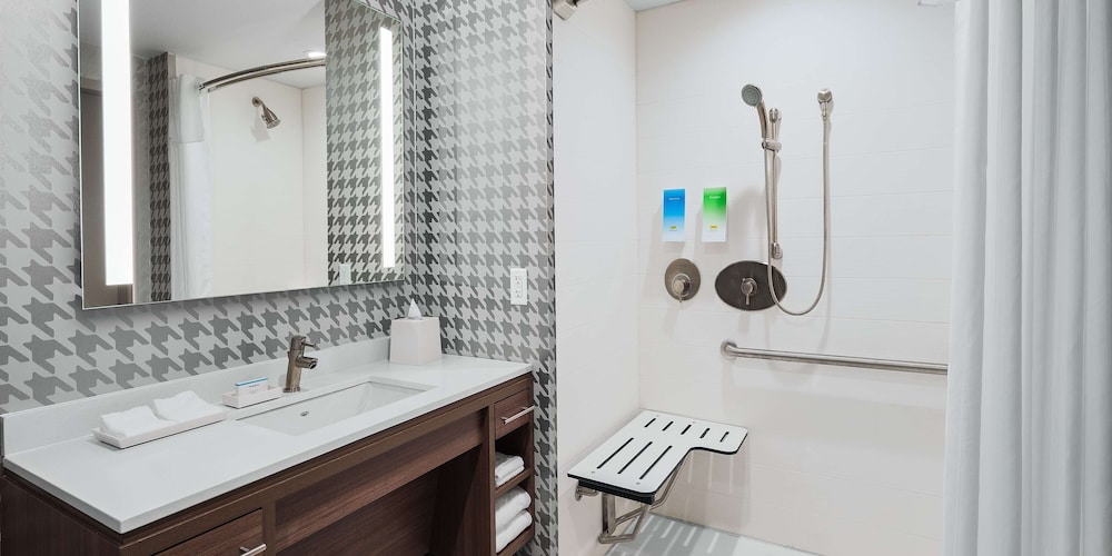 Home2 Suites by Hilton Ocean City Bayside MD - photo 18