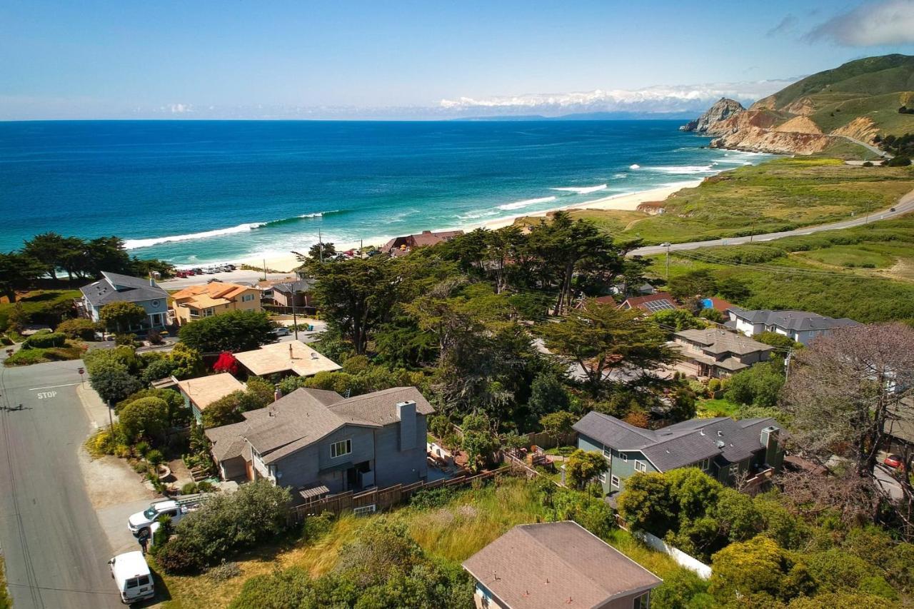 Stunning Oceanview Coastal Home Beach Trails Family Activities 15201650 — Montara