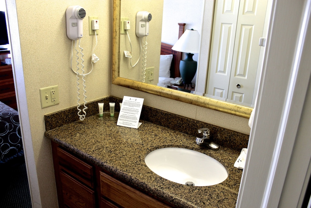 Staybridge Suites Grand Rapids Kentwood by IHG - photo 20