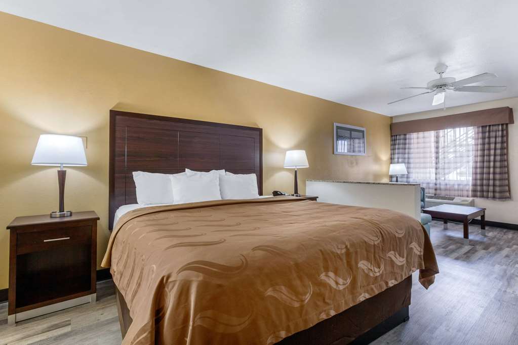 SureStay by Best Western Mesa Downtown Area - photo 19