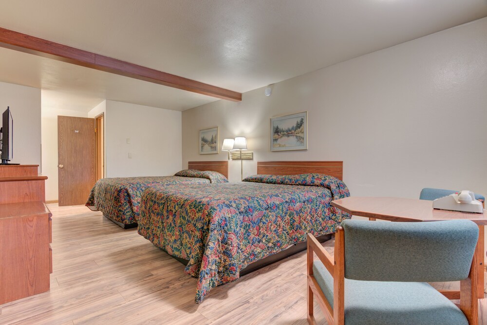 Redmond Inn - photo 17