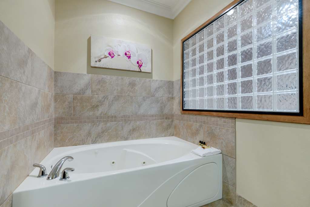 Best Western Plus Loveland Inn - photo 28