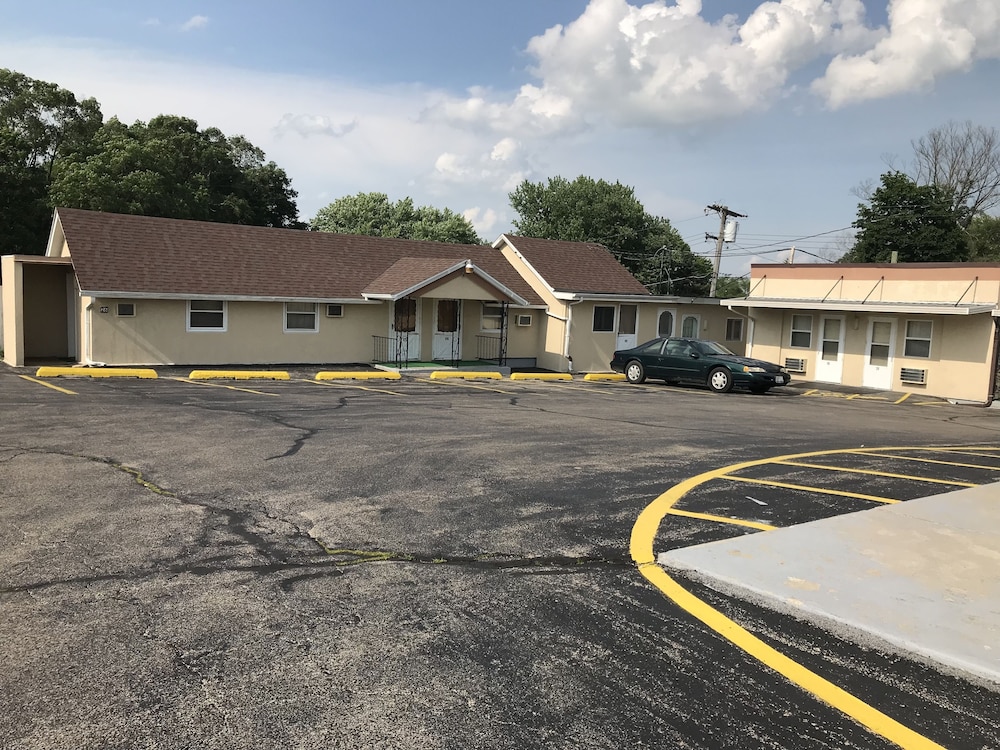 West Motel - photo 8