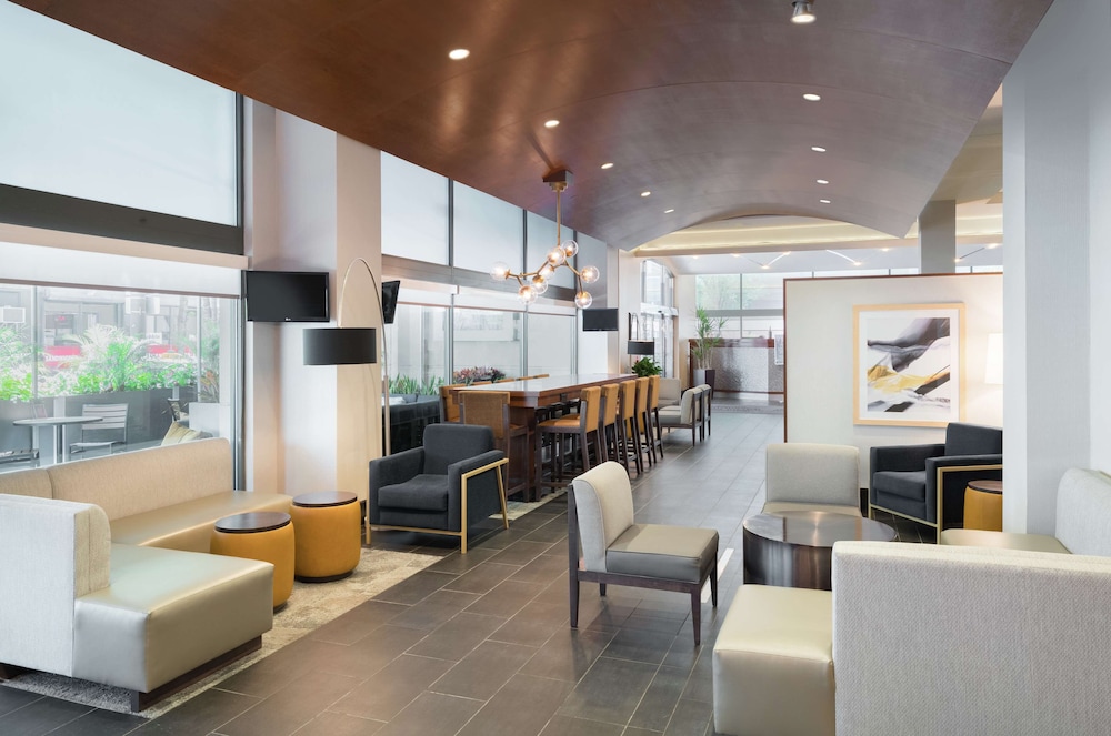 Hampton Inn Philadelphia Center City Convention Center - photo 3