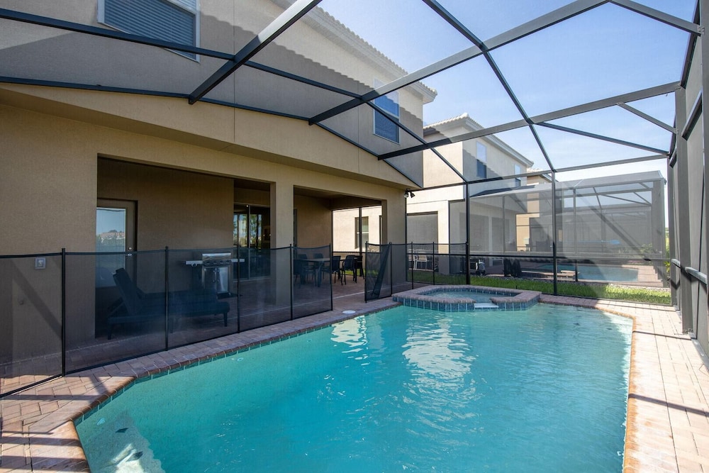 5537moc Solterra Resort - photo 13