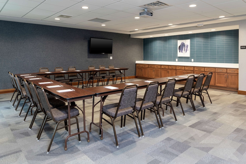 Hampton Inn & Suites Xenia Dayton - photo 45