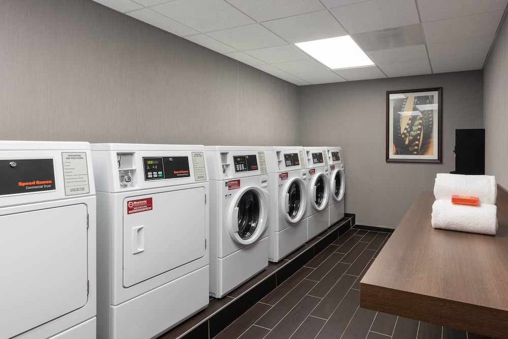 TownePlace Suites by Marriott Agoura Hills - photo 21