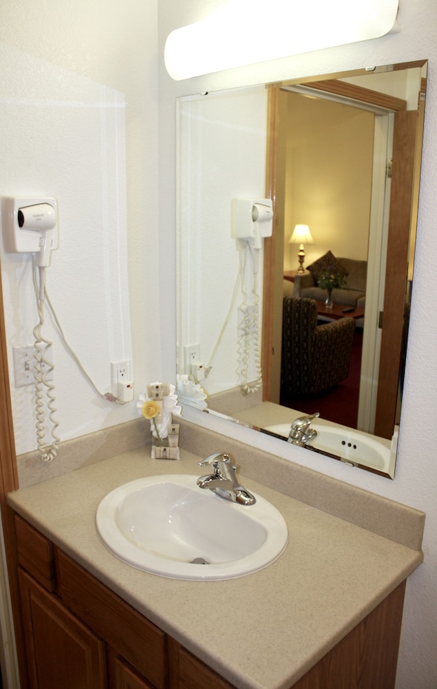 Juneau Hotel - photo 27