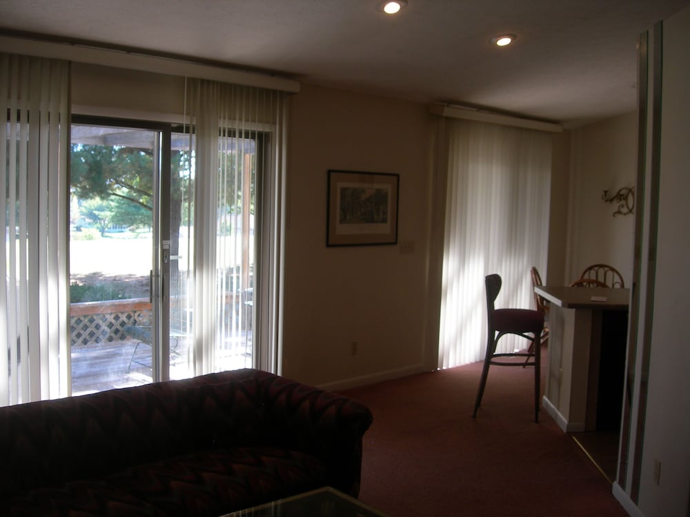 Baneberry Golf and Resort - photo 9