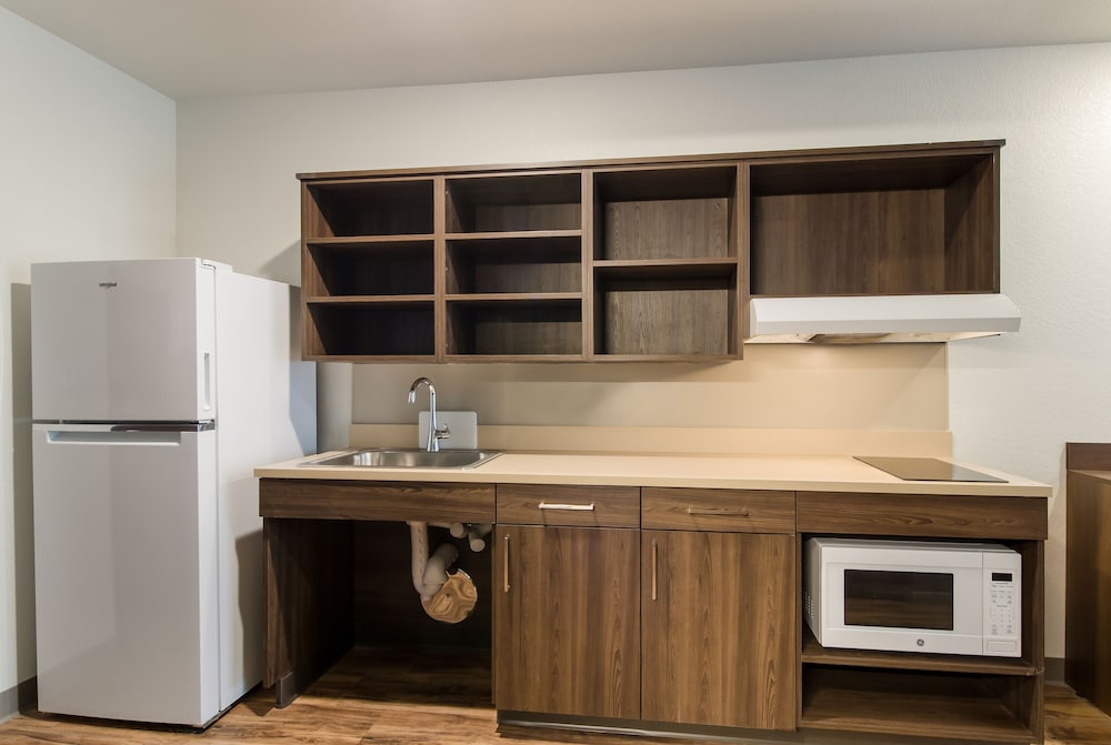 WoodSpring Suites Thornton North Denver - photo 20