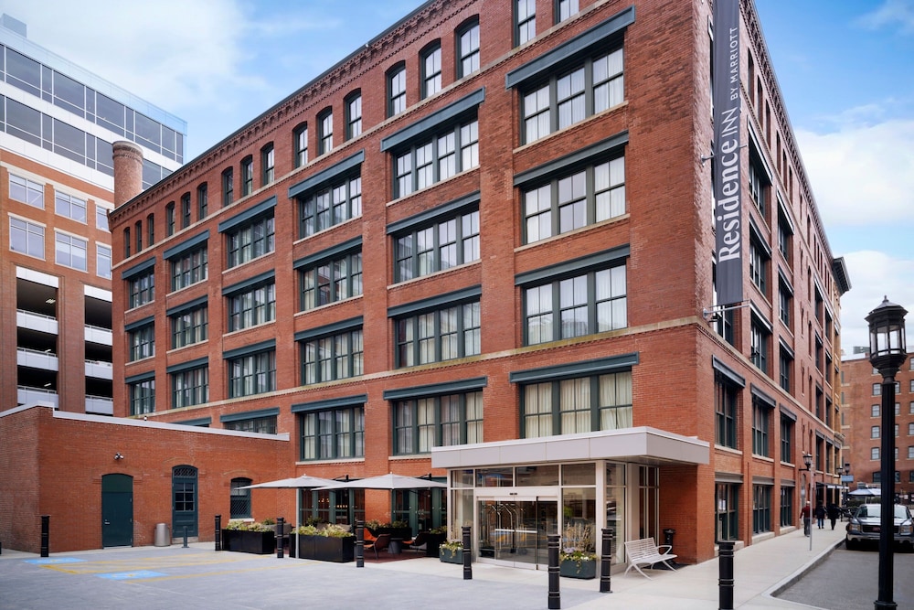 Residence Inn by Marriott Boston Downtown Seaport - photo 91