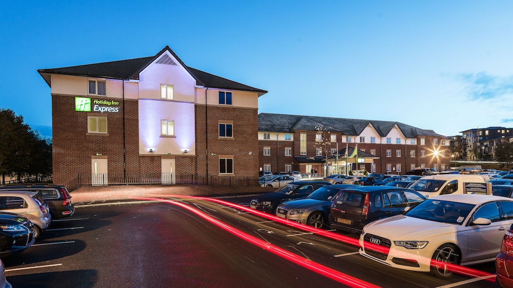 Holiday Inn Express London Gatwick Crawley