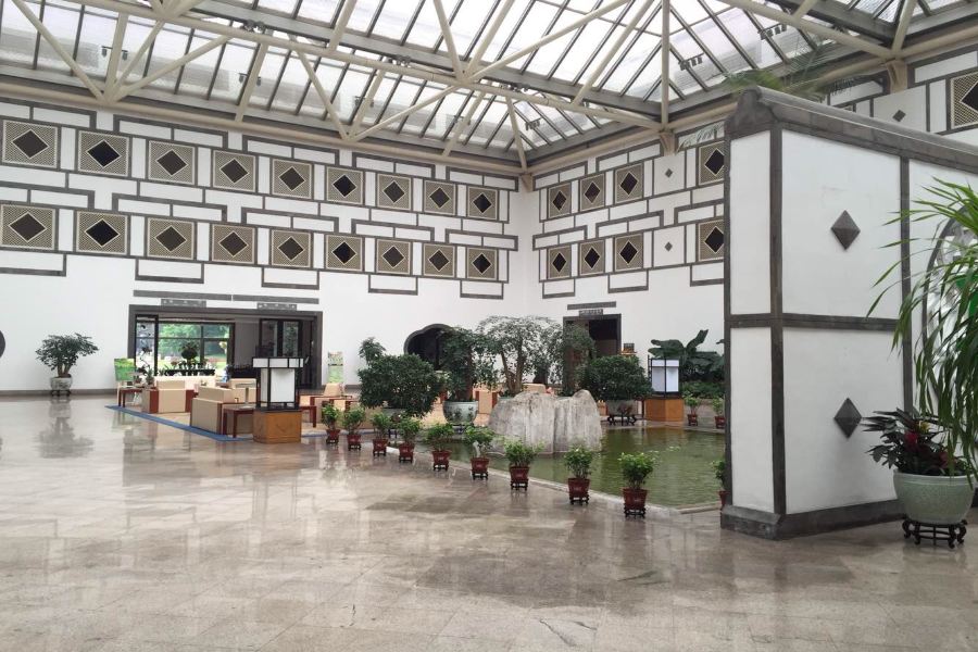 Fragrant Hill Hotel - last minute hotel in Beijing