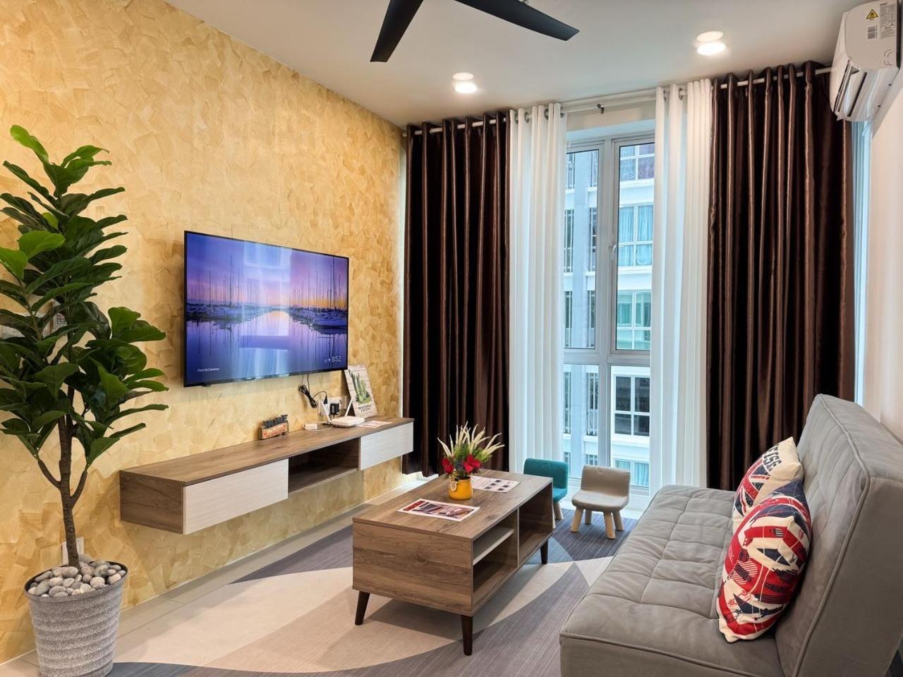 N9 02 MetroCity Square Condominium 3R2B 9 Pax — 4-Star Luxury Hotel in Kuching, Malaysia