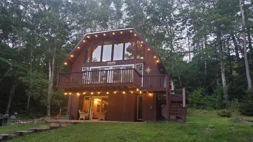 Spring Hill 70 — 4-Star Luxury Hotel in Campton, United States