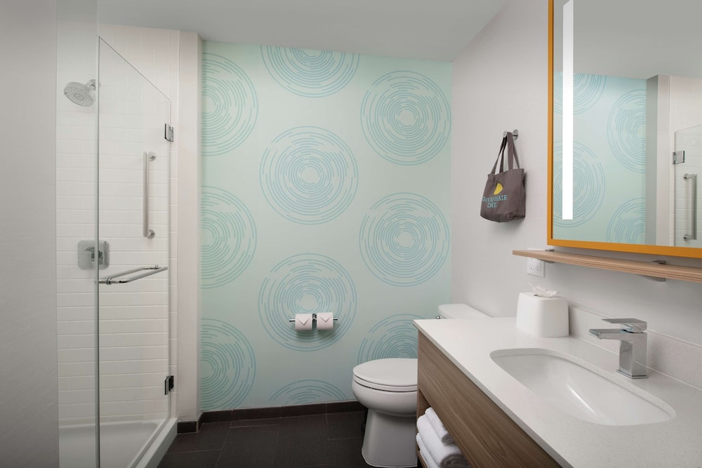 Tru by Hilton Miami West Brickell - photo 18