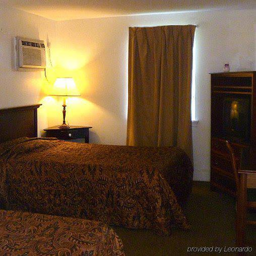 Motel 22 Mapleton Depot - photo 7